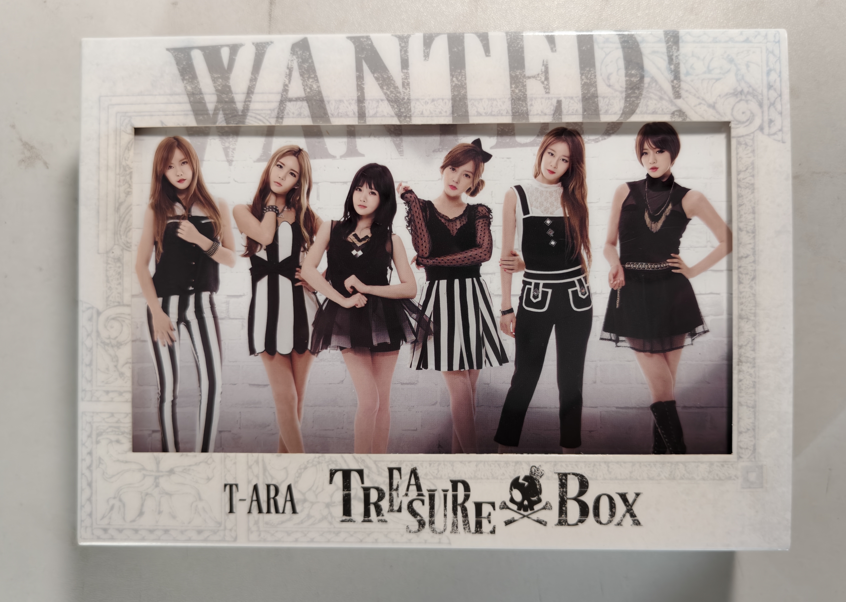 TREASURE box 蓝宝石盘